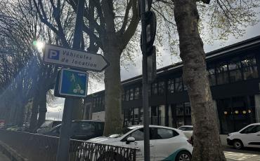 Parking pour les véhicules de location