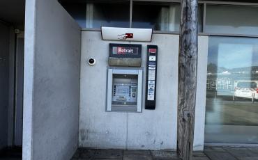 distributeur de billets de banque