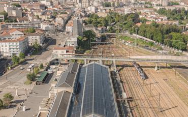 le nouveau toit photovoltaïque de la gare d'Angoulême