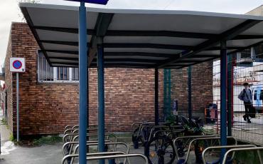 Parking à vélos couvert Sud — Conflans-Sainte-Honorine