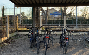 Parking vélos / Gare de Nointel - Mours