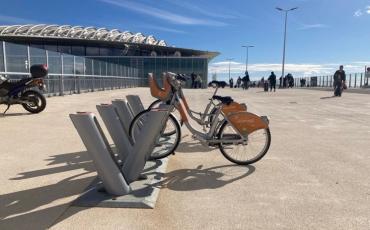 Parking Vélib (Parvis Ouest)
