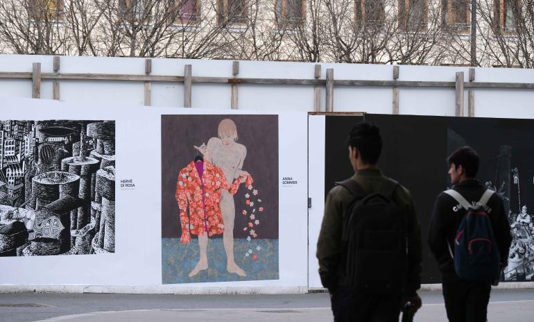 Exposition du festival du dessin d'Arles à Paris Gare de Lyon