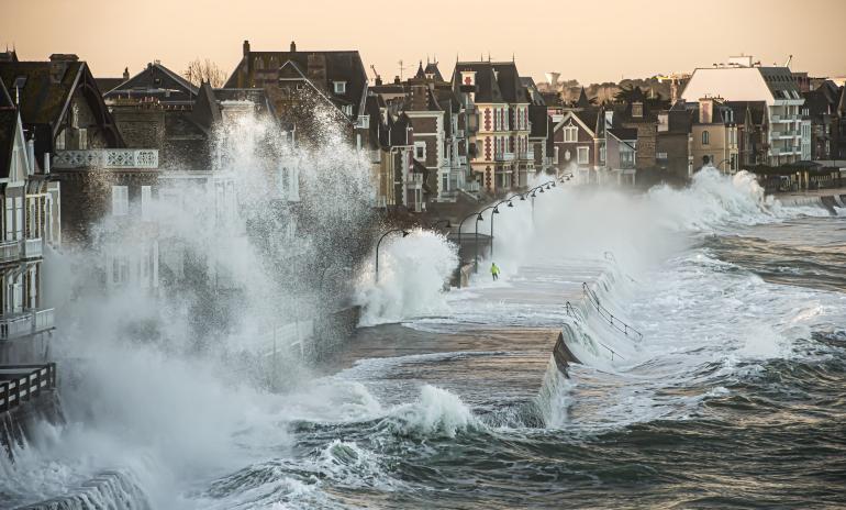 photographie de la mer à Saint-Malo
