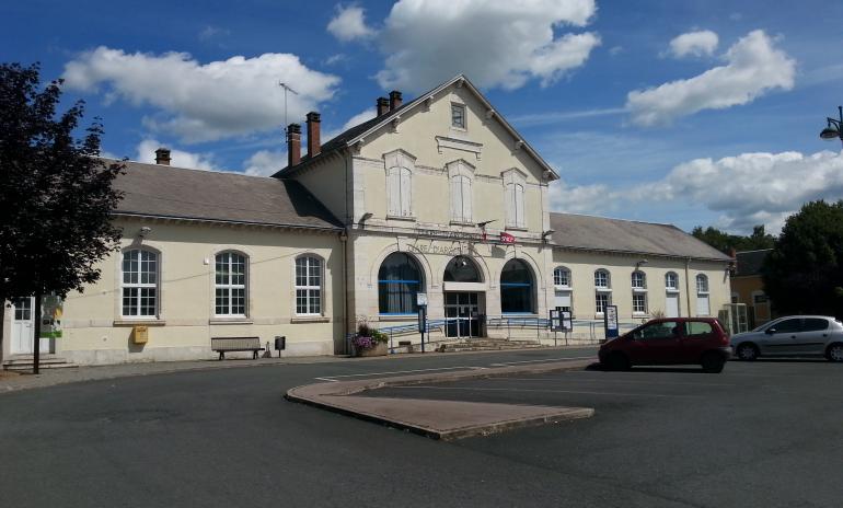 Gare d'argenton sur Creuse
