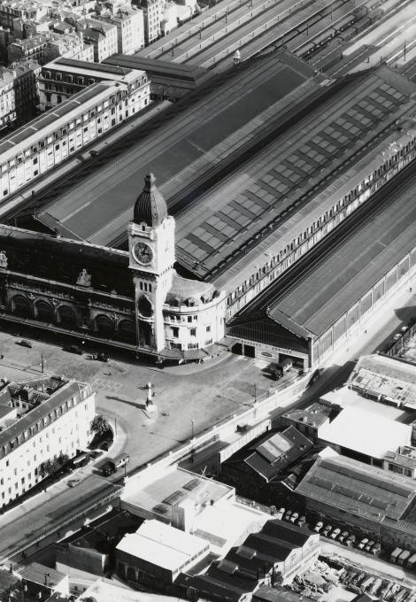 Vue aérienne de Gare de Lyon en 1955.